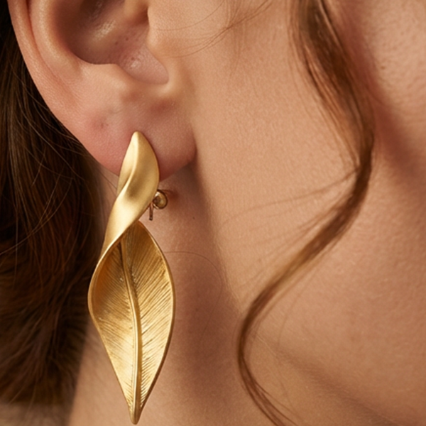 Amber Leaf - Image 3
